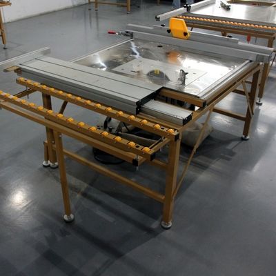 90 KG Βάρος ΒΕΡΤΙΚΑΛΟΣ ΣΤΥΛΟΣ ΜΕΤΡΟΠΟΡΕΤΙΚΟ ΤΑΜΠΟΣ ΠΕΡΙΣΤΡΟΠΟΥ
